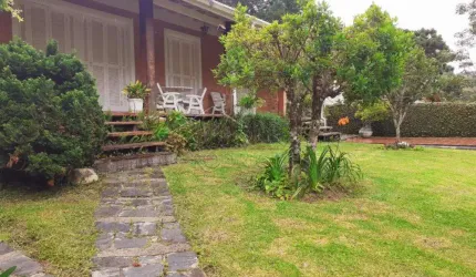 Casa Padrão em Campos do Jordão
