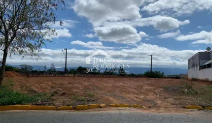 Terreno com 1.252 m² - Condomínio Real Ville - Pindamonhangab/SP