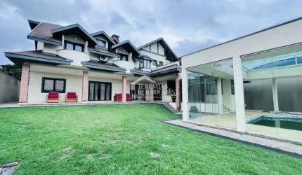 Casa com 8 dormitórios, 900 m² - Condomínio Portal da Serra - Taubaté/SP