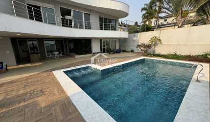 Casa com 4 dormitórios, 489 m² - Residencial Santa Helena - Caçapava/SP.