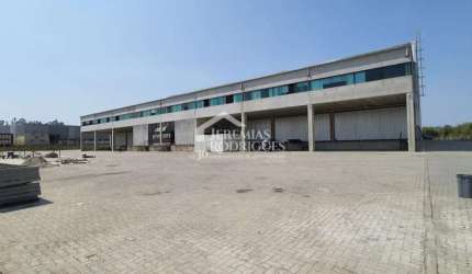 Galpão com 3.560 m² - Parque Empresarial Santa Rita - em Pindamonhangaba/SP.