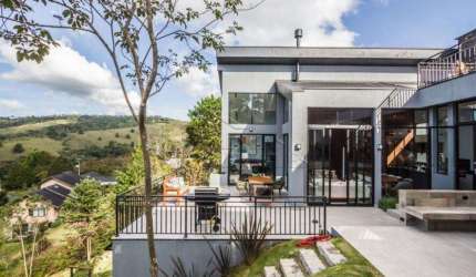 Casa Condomínio em Campos do Jordão