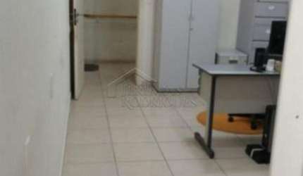 Comercial Sala em Pindamonhangaba