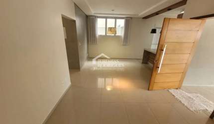 Casa para venda e locação com 3 dormitórios no Condomínio Campos do Conde I em Tremembé/SP
