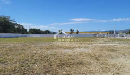 Terreno comercial para venda e locação com 5.437 m² no bairro Feital em Pindamonhangaba/SP