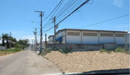 Vendo terreno / lote para Galpões com 1.800 m² Vilas do Atlântico - Lauro de Freitas