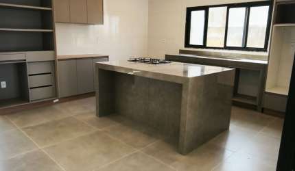 AGIO DE CASA EM CONDOMINIO NO TORORO AO LADO DO ALFA CENTER