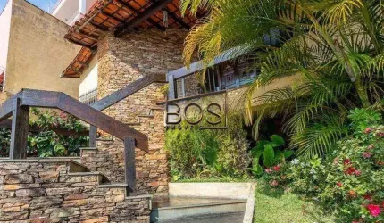 Casa 2 andares - 5 Quartos - Piscina - Varanda - Bairro: Comiteco