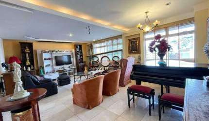 VENDA APARTAMENTO - 04 QUARTOS 200,00 M2 - BAIRRO: FUNCIONARIOS