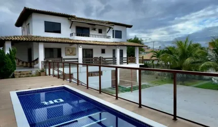 Casa a venda em Vilas do Atlântico 5 quartos nascente com piscina e área gourmet