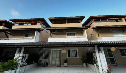 Casa a venda em Stella Maris com 4 quartos em condominio