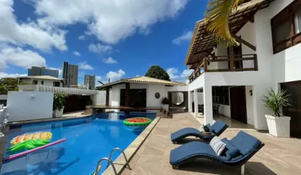 Casa a venda em condominio no itaigara com 5 suites piscina e área gourmet