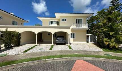 Casa a venda em jardim botânico em patamares com 5 quartos e piscina