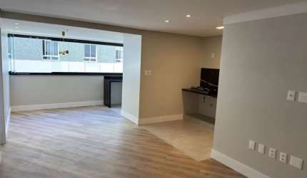 Apartamento  a venda em alphaville com 2 suites varanda gourmet e nascente