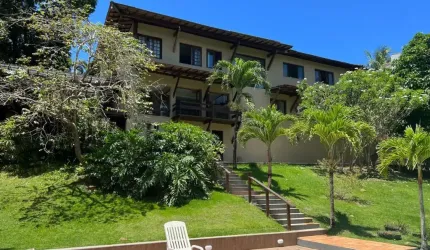 Casa a venda no cond encontro das aguas com 5 suites em lauro de freitas
