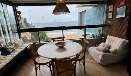 Apartamento a venda no terrazzo rio vermelho quarto e sala reformado e vista mar