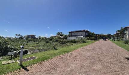 Terreno a venda em praia do forte no condominio piscinas naturais