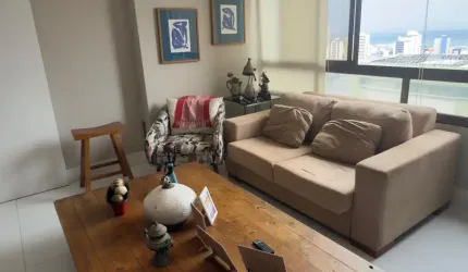 Apartamento a venda no itaigara com 2 suites vista mar e duplex