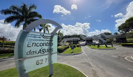 Terreno plano no condominio encontro das aguas em lauro de freitas