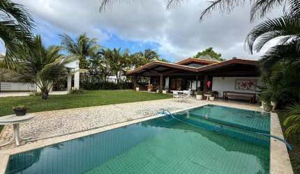 Casa terre a venda em interlagos linha verde com 5 suites piscina e área gourmet