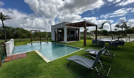 Casa a venda em costa do sauipe com 5 quartos mobiliado de alto padrao