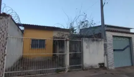 Casa à venda em Fundão-ES, Praia Grande: 2 quartos, 1 sala, 1 banheiro, 2 vagas na garagem, 69,00 m².