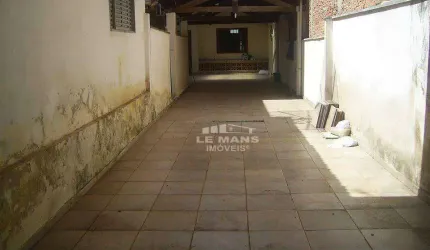 Casa a venda, 5 quartos, 4 vagas, no bairro Vila Monteiro em Piracicaba - SP