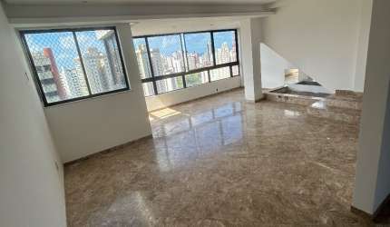 Apartamento à venda 5 quartos na Vitória  cobertura