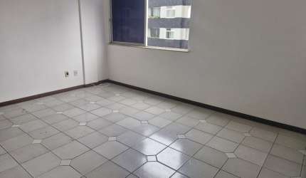 Apartamento a venda 2 quartos na Barra