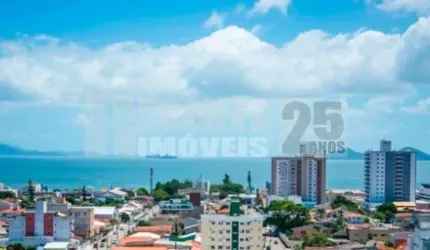 Apartamento à venda no bairro Barreiros em São José