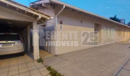 Apartamento à venda no bairro Trindade em Florianópolis