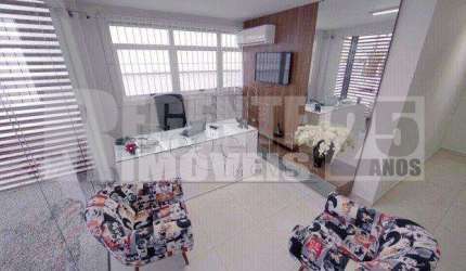 Prédio comercial a venda no bairro Itacorubi em Florianópolis.