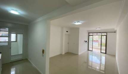 Apartamento com 3 quartos à venda no bairro João Paulo em Florianópolis