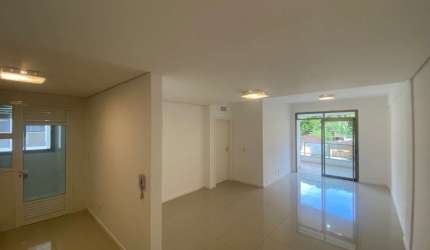 Apartamento com 3 quartos à venda no bairro João Paulo em Florianópolis