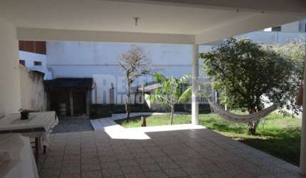 Casa 4 quartos no Bairro Córrego Grande - Florianópolis