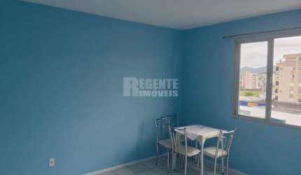 Apartamento à venda com 1 quarto no bairro Trindade em Florianópolis.