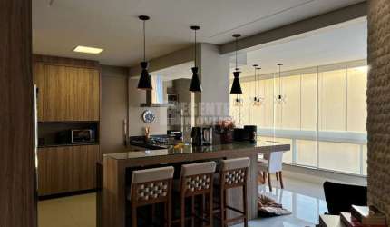 Apartamento 3 suites e 2 vagas - Pantanal - Florianópolis