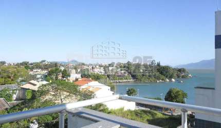 Cobertura duplex à venda no bairro Bom Abrigo em Florianópolis
