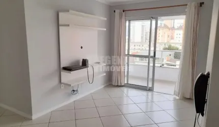Apartamento na Agronômica