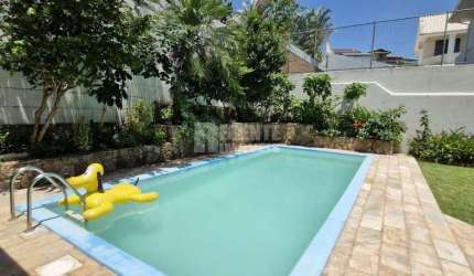 Casa à venda no bairro Itaguaçu em Florianópolis