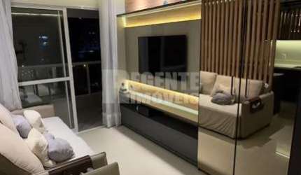Apartamento todo mobiliado à venda no bairro Itacorubi em Florianópolis