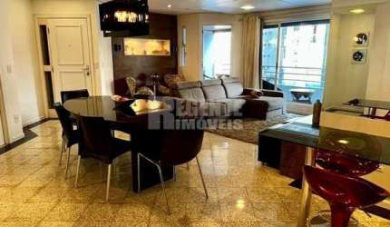 Apartamento à venda no bairro Centro em Florianópolis