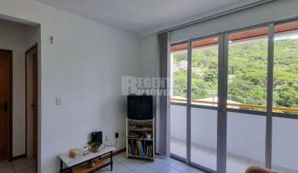 Apartamento com 2 dormitórios mobiliado na Trindade.