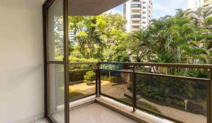 Apartamento com 2 quartos, 105m² - À venda por R$ 1.600.000 em Moema, São Paulo/SP