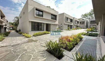 Casa com 4 suítes e jardim amplo, 823m² à venda na Chácara Santo Antônio - Agende sua visita!!