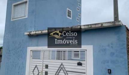 Casa Sobrado 90m2 2 Dorms, terreno com porta balcão; ?? sala de estar; ?? sala de jantar; ?? cozinha; ?? 02 banheiros; ?? sala de jogos com mesa de bi