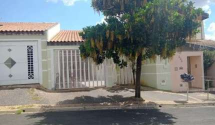 Casa Térrea 110m2 03 quartos Suíte Sala Cozinha Copa Área de serviço Área gourmet com churrasqueira WC social (externo) Portão eletronico HDL 3 Vagas