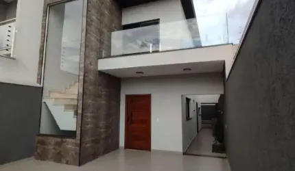 Casa Duplex 155,37m2 3 Dorms 1 Suíte, Sala Estar/Jantar, Cozinha, Banheiro, 3 Vagas Descobertas, Área de Serviço, Piscina, Quintal, Terreno 180m2