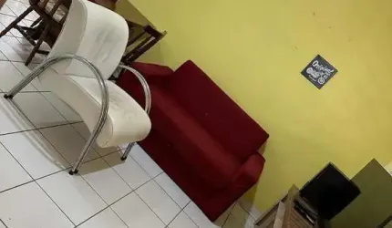 Casa Térrea 60m2 2 Suítes, Sala, Cozinha, Lavabo, Quintal, Mobiliada