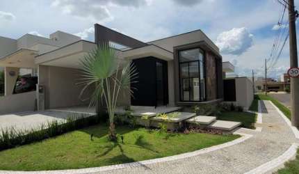 Casa a Venda, Paulínia/SP  Parque Bom Retiro, 3 dormitórios, 3 suítes, 3 banheiros, 2 vagas de garagem, área construída 171,00 m², terreno 305,00 m²